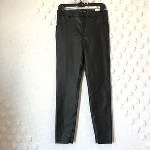 Zara Pants - NEW ZARA HIGH ELASTICITY HIGH WAIST FAUX LEATHER Zara Pants - NEW ZARA HIGH ELASTICITY HIGH WAIST FAUX LEATHER